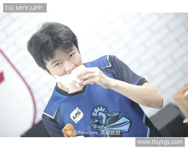 电竞比分与和平精英见证FPX逆袭之路的真实纪实与精彩瞬间