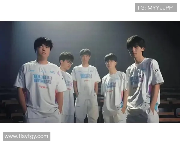 esports最新数据BLG战队在冠军杯积分榜上以72分稳居第一,展现强劲实力 esports最新数据BLG战队在冠军杯积分榜上以72分稳居第一,展现强劲实力