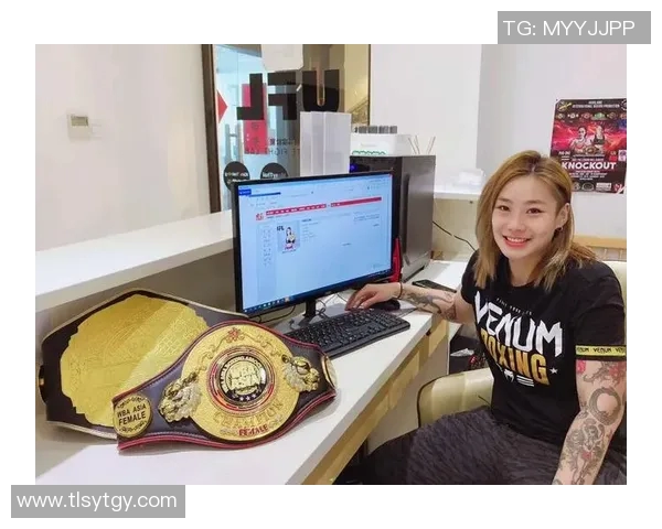 电竞新闻S15LOL比分引发刘丽对和平精英职业生涯的深度回顾与展望